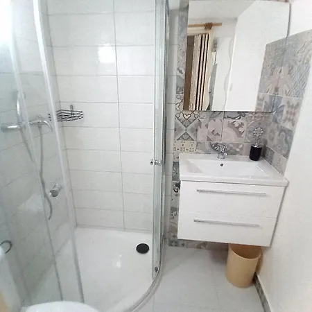 Zizkov 1st Apartamento Praga